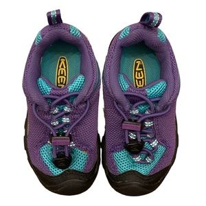 Keen toddler girl hiking shoe
